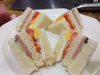 自制三明治,做法簡(jiǎn)單的營(yíng)養(yǎng)早餐,早上你想來一份嗎 自制三明治,做法簡(jiǎn)單的營(yíng)養(yǎng)早餐,早上你想來一份嗎