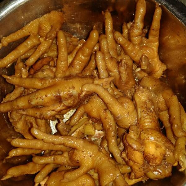 20190523160544944977.jpg 鹵雞爪3.jpg