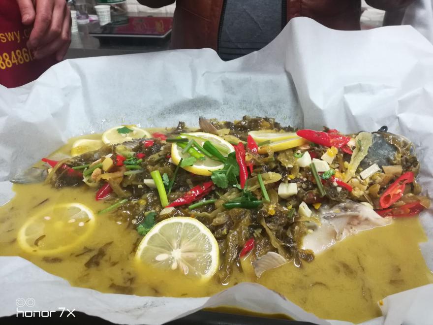 酸菜烤魚 酸菜烤魚