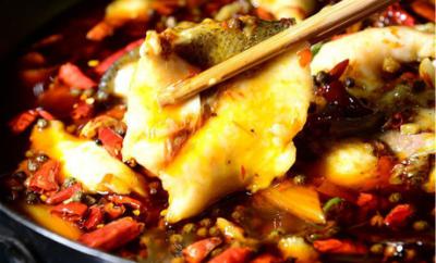 小吃培訓一般多少錢，做片片魚火鍋技術(shù)培訓哪家好？