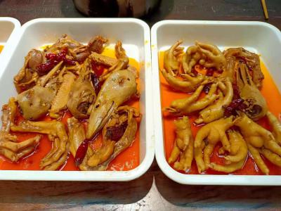 成都餐飲培訓(xùn)費用，現(xiàn)撈鹵菜技術(shù)培訓(xùn)學(xué)校哪家好？