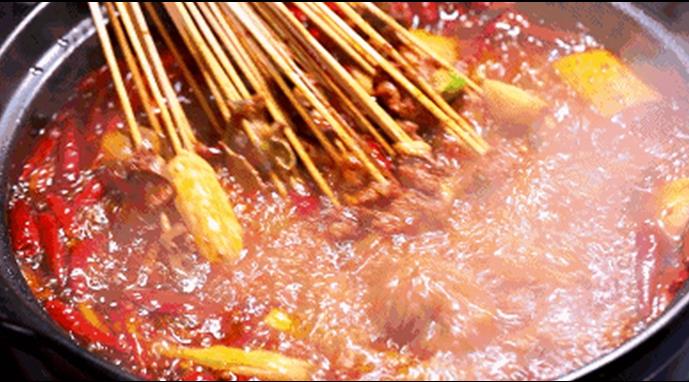 串串香培訓一般學費多少？成都冷鍋串串培訓哪里好？