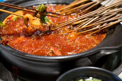 火鍋串串培訓去哪里學最好？成都街邊擺攤小吃培訓