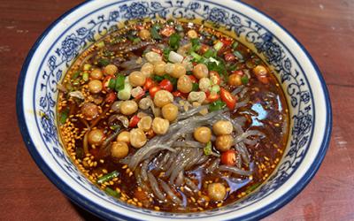 酸辣粉培訓(xùn)學(xué)習(xí)多久？   酸辣粉培訓(xùn)學(xué)習(xí)多久？