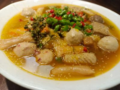 冒菜技術(shù)培訓(xùn)費(fèi)用解析：品牌規(guī)模與課程內(nèi)容如何影響你的選擇