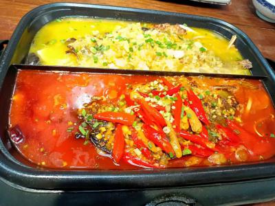 泡椒萬州烤魚技術培訓班哪家好？飄味緣小吃培訓學校深度解析